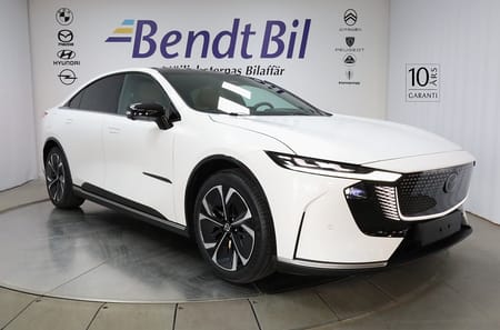 Mazda 6e Standard Range 68.8 kwh Takumi Plus / Panorama/ Adaptiv Farth.