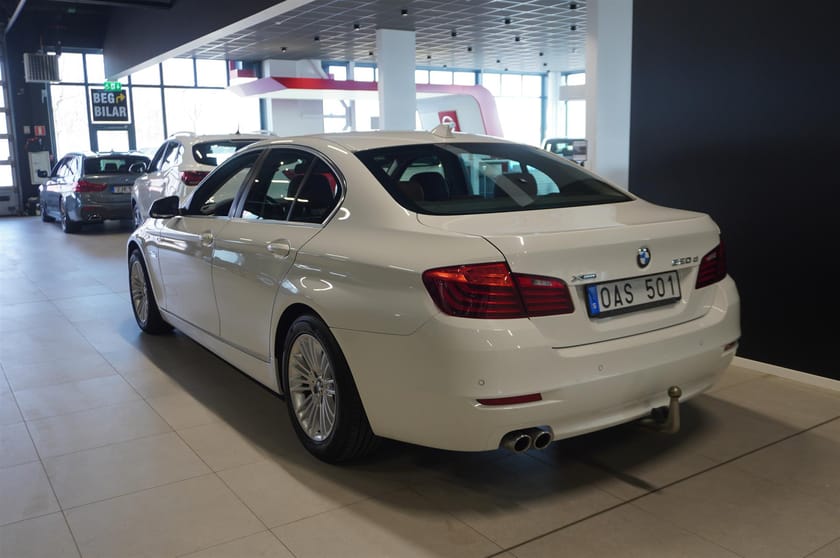 Bild 5 av BMW 520d xDrive Sedan Drag HiFi Automat Läder