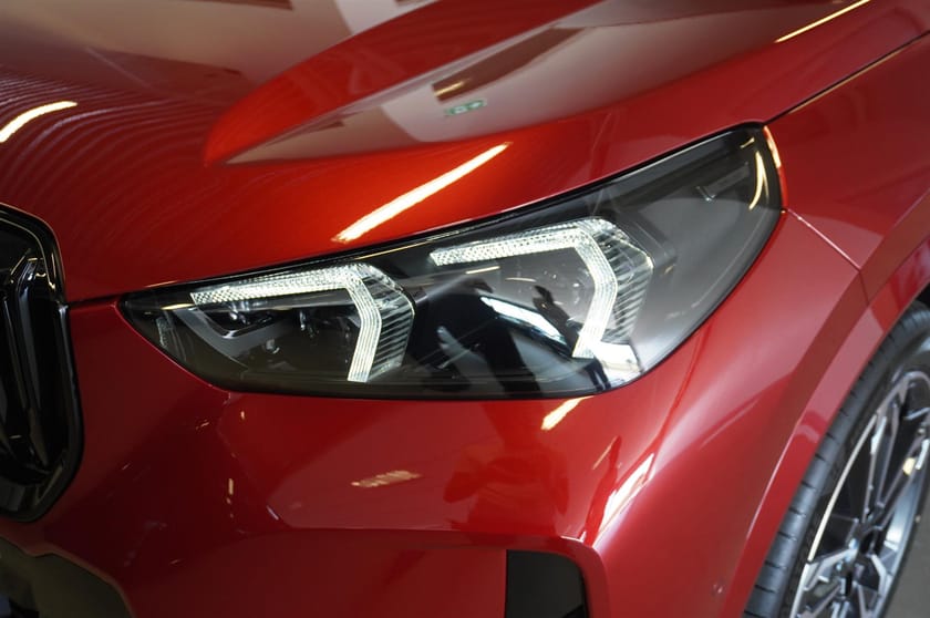 Bild 3 av BMW X1 xDrive25e M Sport Pro Business Ed Drag DA HUD