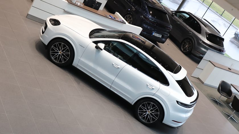 Bild 4 av Porsche Cayenne E-Hybrid Coupé