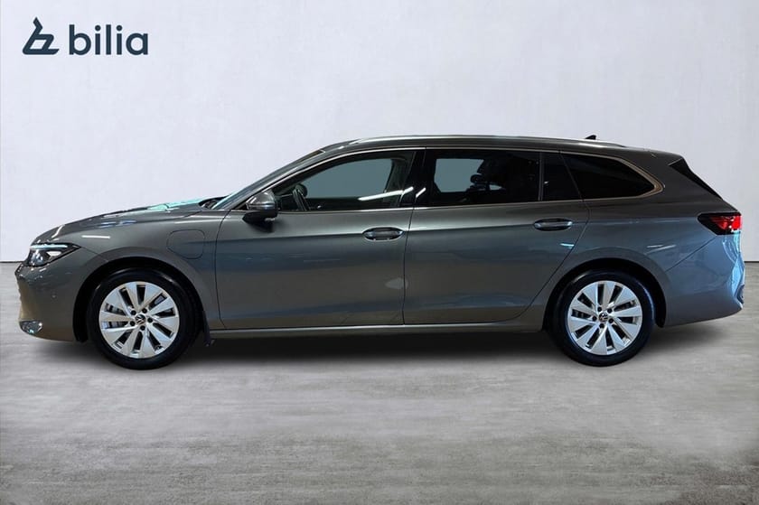 Bild 3 av Volkswagen Passat Variant eHybrid BUSINESS 1.5 TSI E-HYBRID 272HK DSG