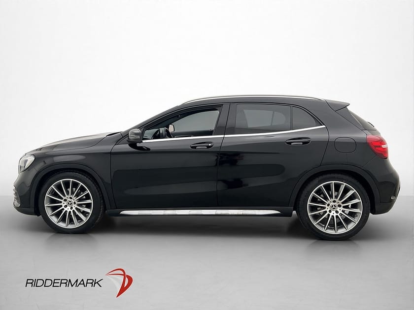 Bild 4 av Mercedes-Benz GLA 200 7G-DCT 156hk AMG Line Pano Kamera