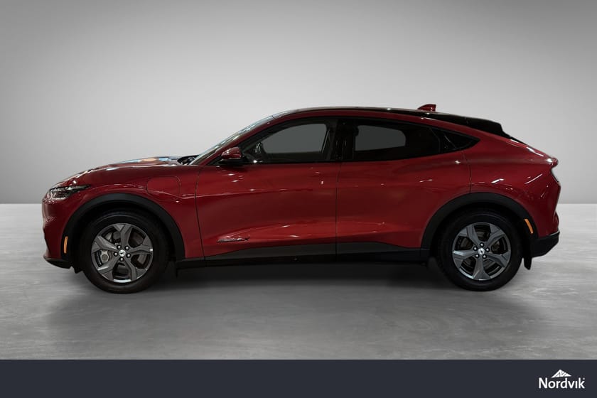Bilde 4 av Ford Mustang Mach-E Long Range 300 hk/Long Range/Velholdt/Norsk solgt/Nye dekk