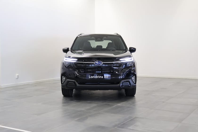 Bild 1 av Subaru Forester e-Boxer Limited 360kamera Dragkrok Vinterhjul