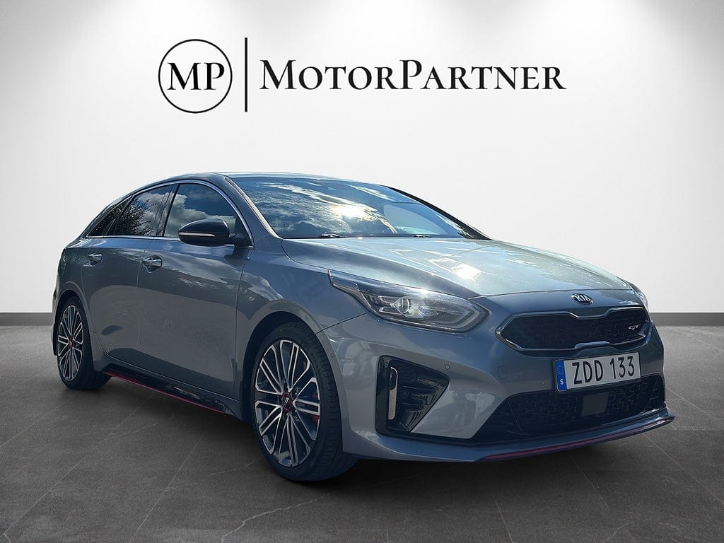 Kia Ceed 204 л.с.