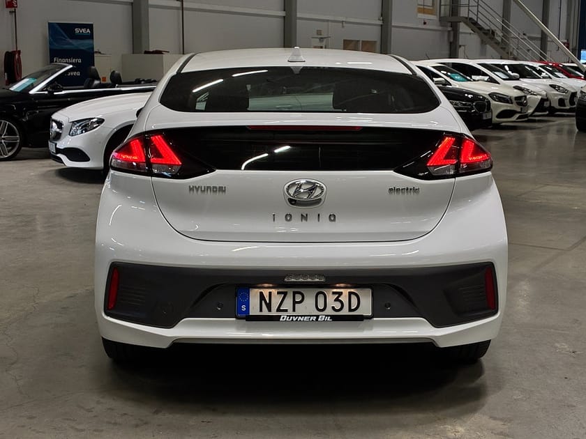 Bild 4 av Hyundai Ioniq Electric 38.3 Kwh | Keyless | Rattvärme | ACC