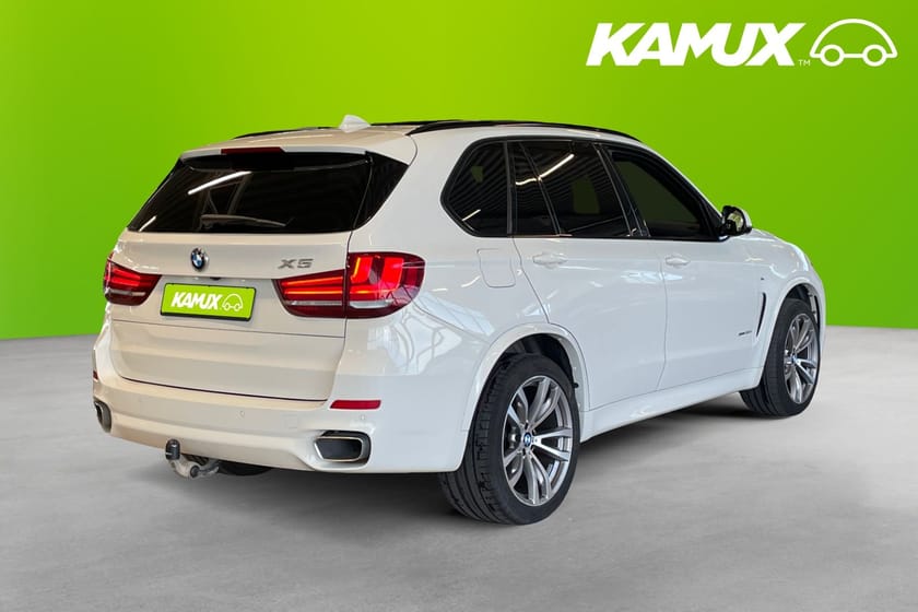 Bild 4 av BMW X5 xDrive30d 7-Seater M-Sport 7-sits  Pano H/K 360° HuD Navi Värmare Drag
