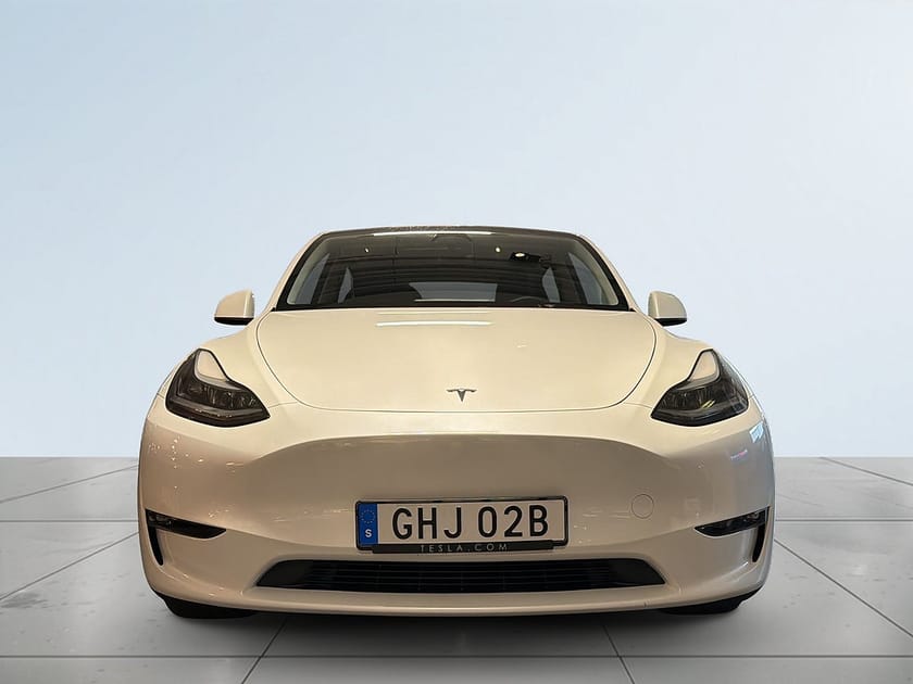 Bild 2 av Tesla Model Y Long Range AWD SoV/Kamera/Drag
