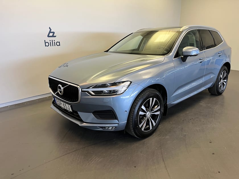 Bild 1 av Volvo XC60 B5 AWD Bensin Mom Advanced SEIII/ Dragkrok/ 360 Kamera/ Navigation/