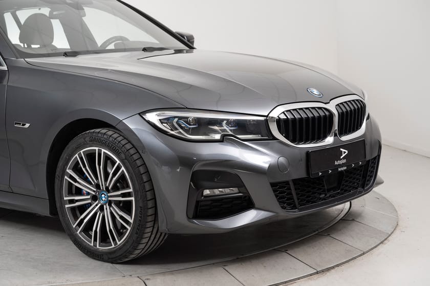 Bilde 3 av BMW 330e xDrive Touring MSport ACC/Krok/360º/Laser/Pano/HUD
