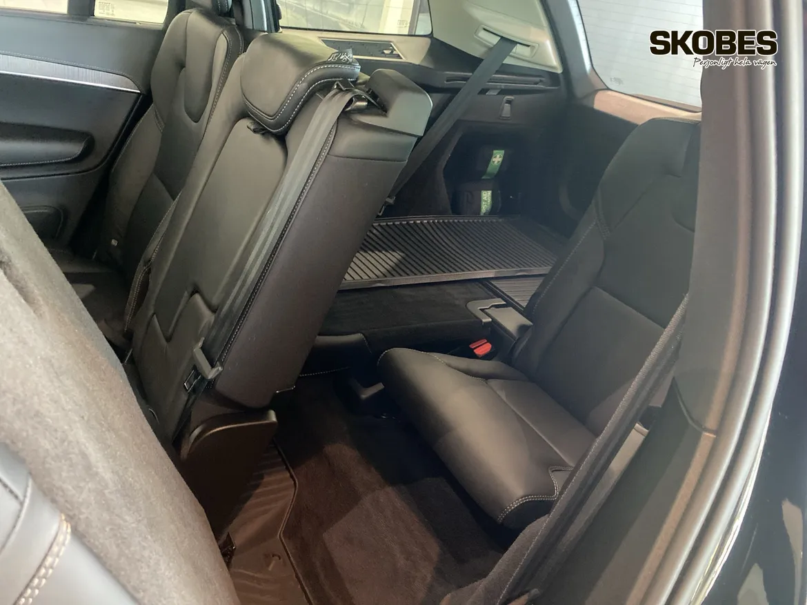 Volvo XC90 7-seater