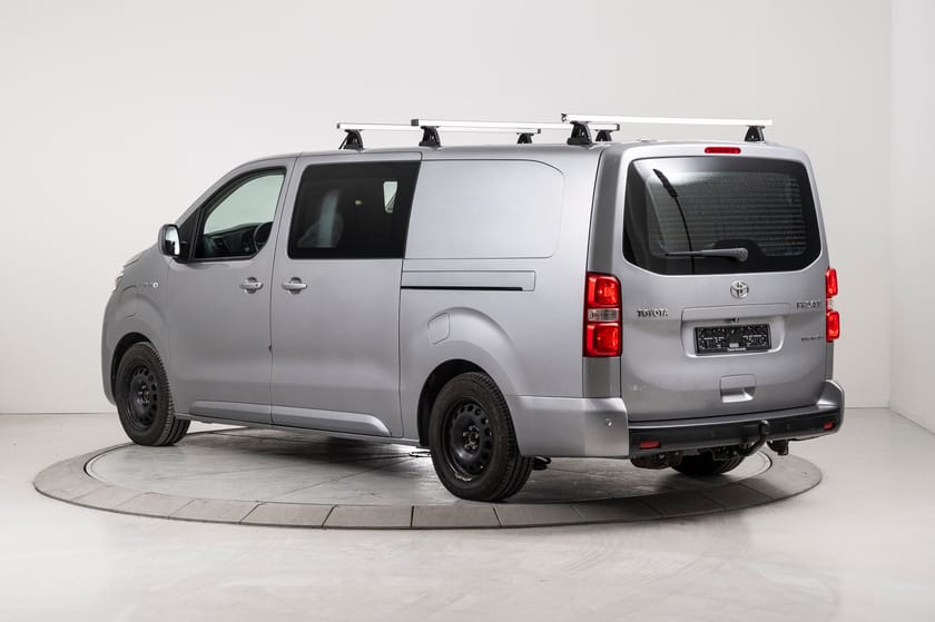 Bilde 4 av Toyota Proace Electric 75kWt Comfort L2H1 Auksjon!