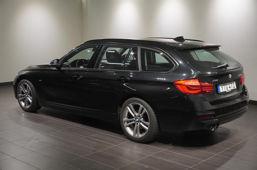 Bild 2 av BMW 330i xDrive Touring Sport Line Navi PDC Kamera Drag