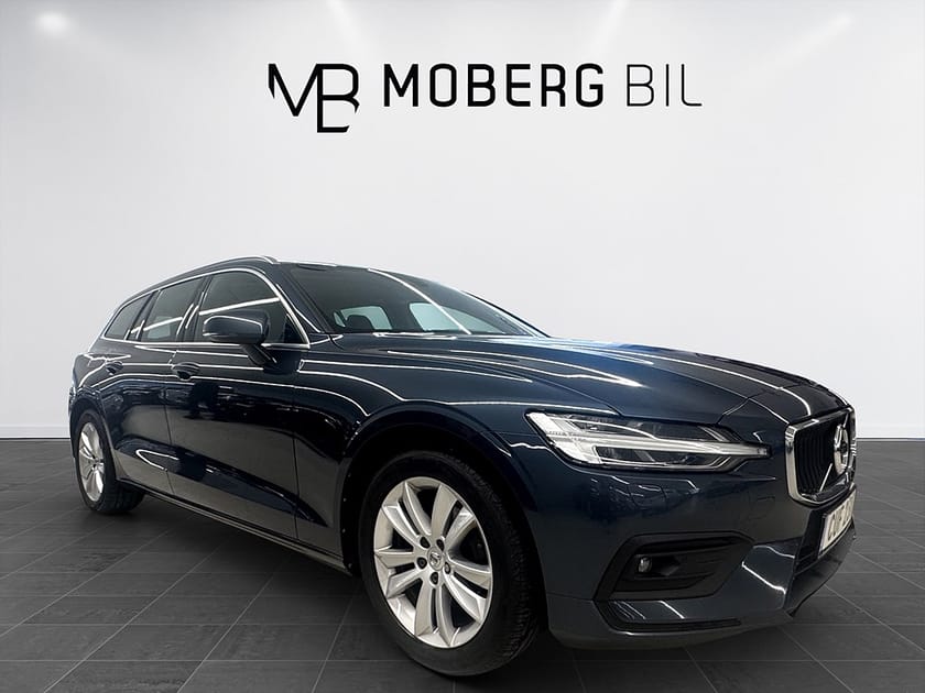 Bild 3 av Volvo V60 B4 197hk Momentum B-kamera Drag Värmare Keyless