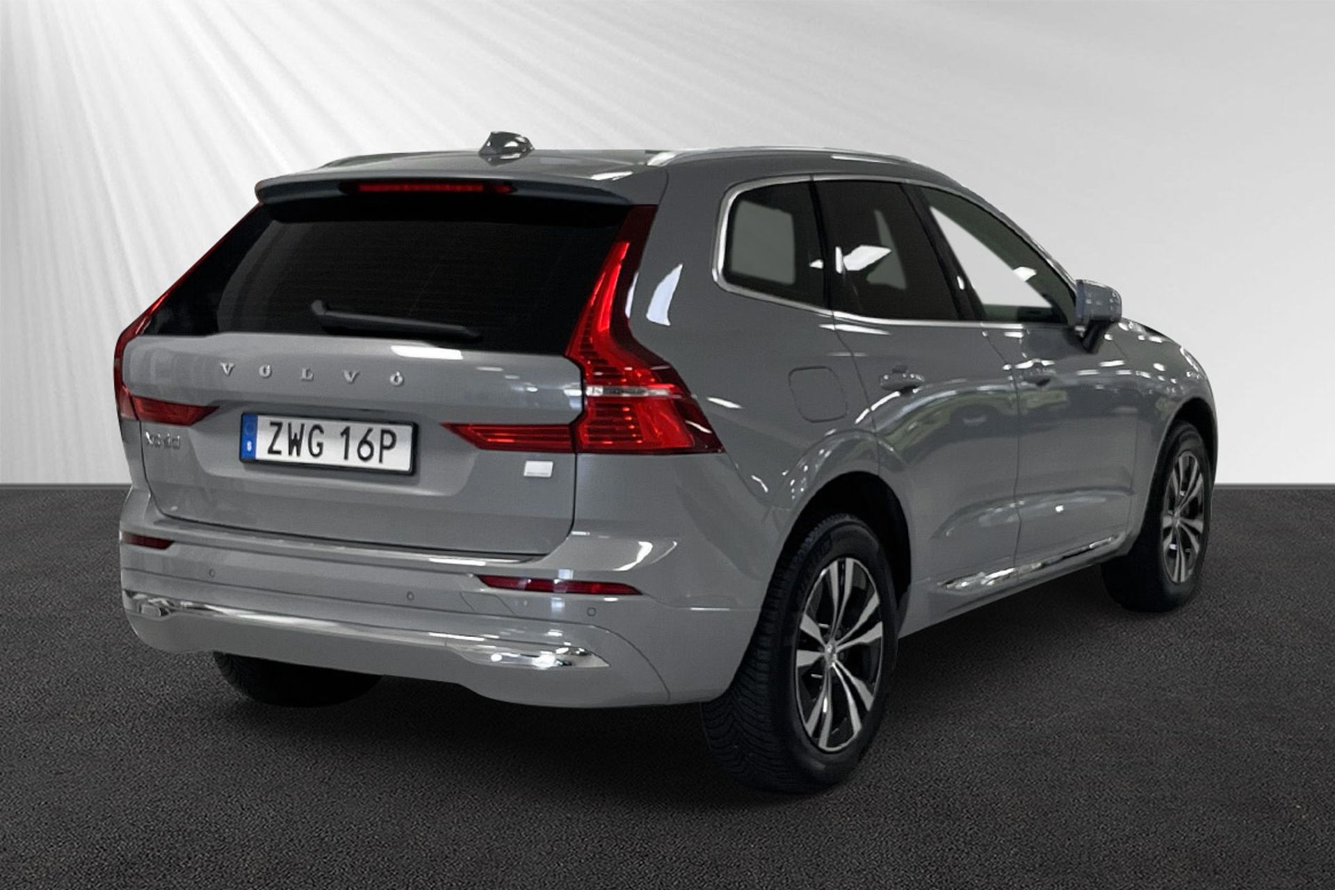 Volvo XC60 Recharge T6 II Core Edition 2024, bild 3/10
