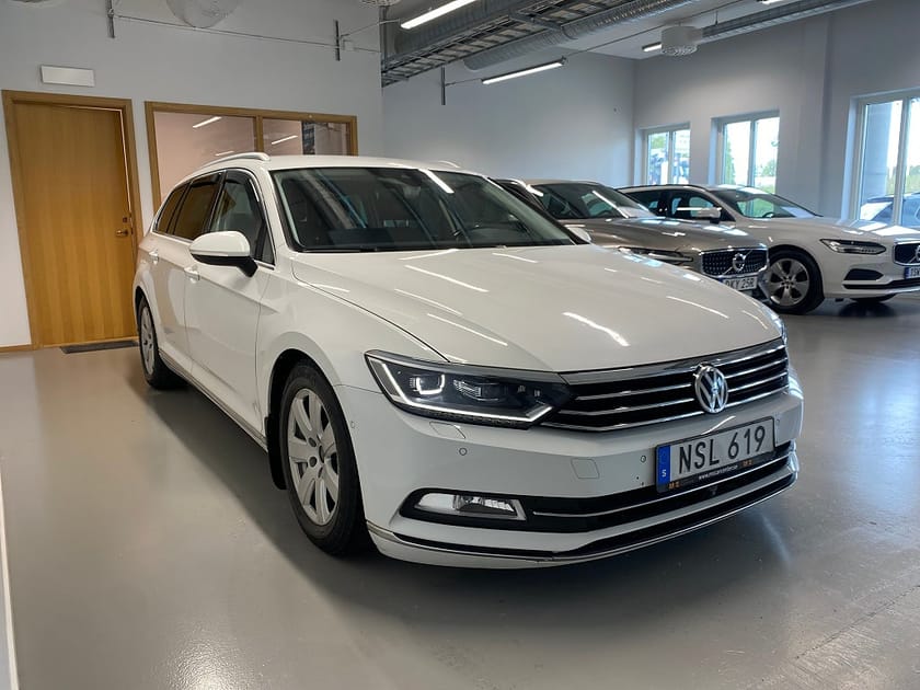 Bild 3 av Volkswagen Passat Sportscombi 2.0TDI DPF BMT GT P-värme Drag 360° Nybes