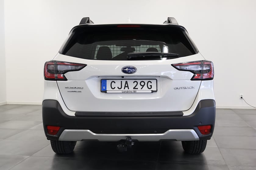 Bild 4 av Subaru Outback 2.5 4WD XFuel Limited Edition V-Hjul Drag Skinn