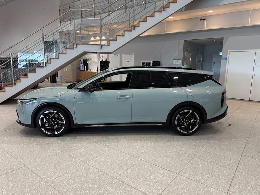 Bild 2 av Kia K4 Sportswagon SW 1.6 T-GDI DCT GT-Line *OMG LEV*