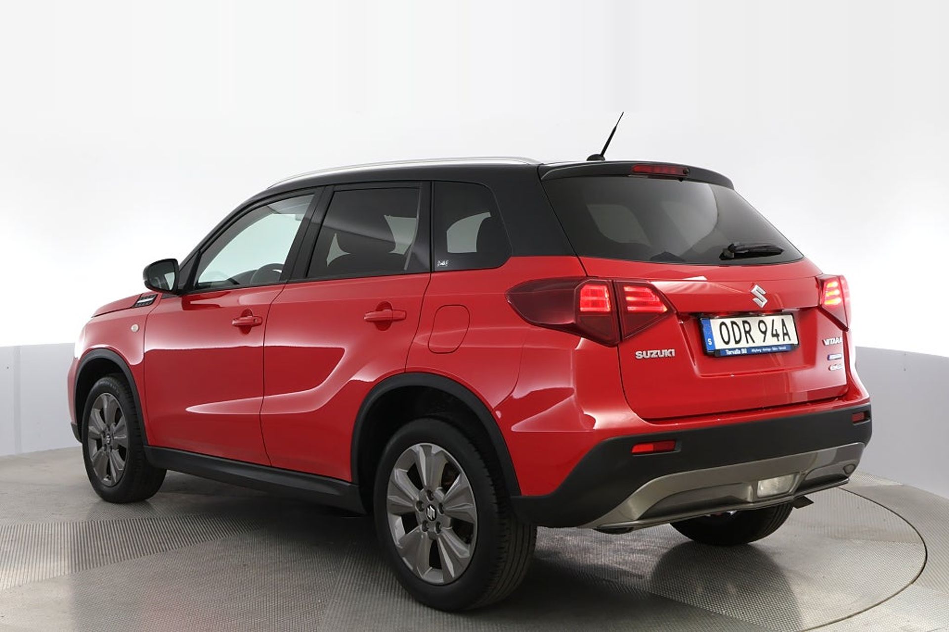 Suzuki Vitara 2020, kuva 4/10