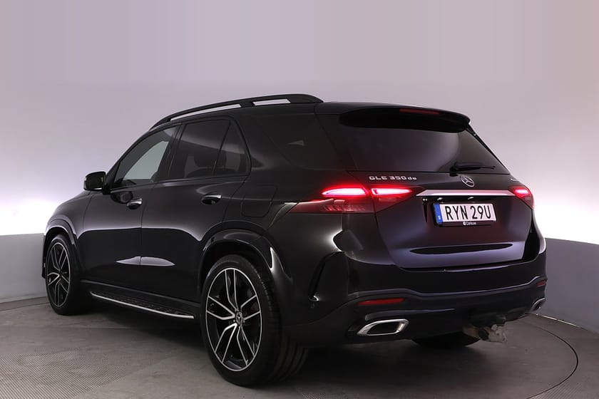 Bild 4 av Mercedes-Benz GLE 350 de 4MATIC AMG Pano Burmester 360 HUD