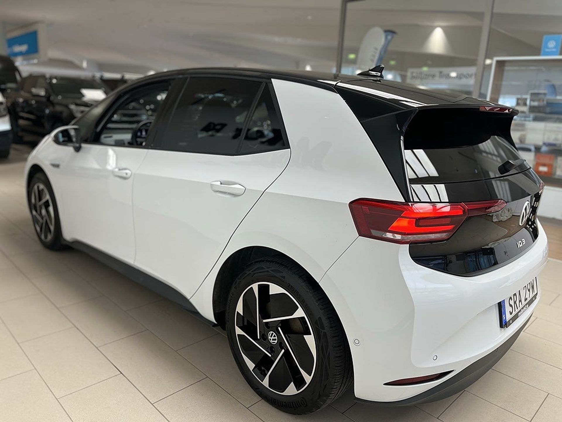 Volkswagen ID.3 Pro 204hk 2023, bild 4/10