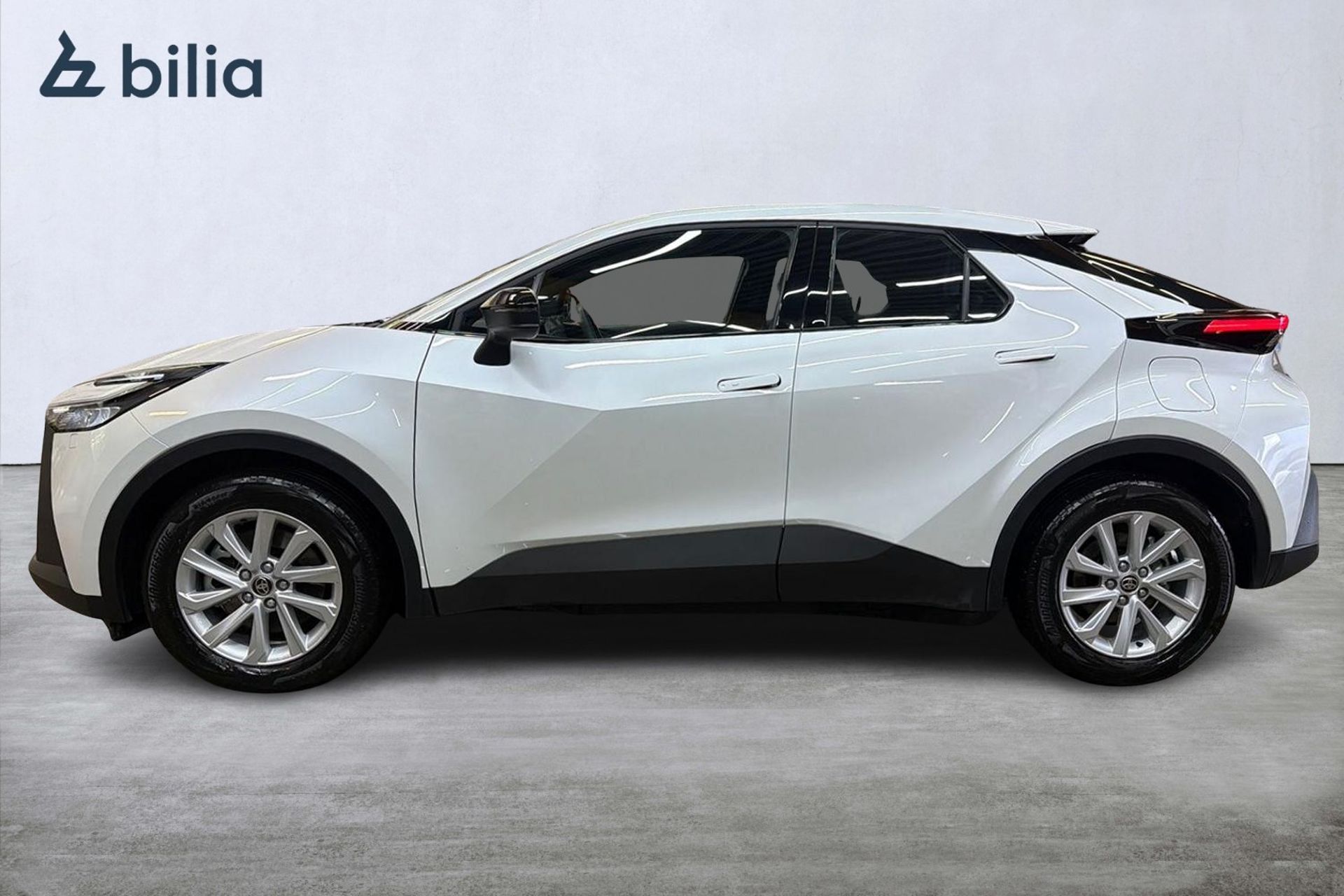 Toyota C-HR 2025, kuva 3/21