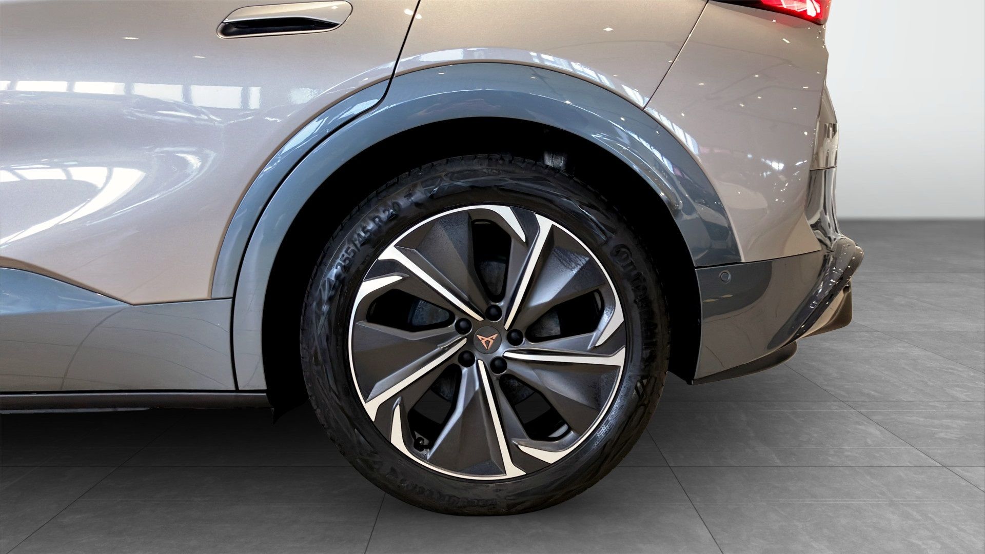 Cupra Tavascan VZ 77Kwh 340hk AWD 2024, bild 6/10