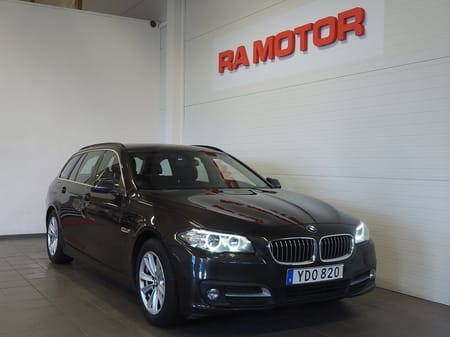 BMW 520d xDrive Touring 190hk Steptronic |Drag|D-värm|Skinn|