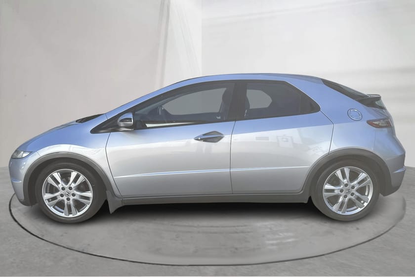 Bild 2 av Honda Civic 1.8 5dr (140hk) Sport Drag