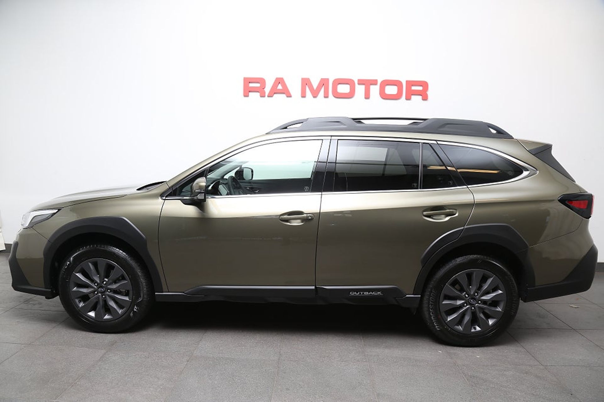Subaru Outback Limited 2.5 4WD XFuel 2025, bild 2/10