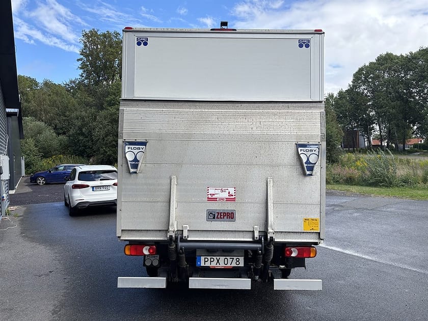 Bild 5 av Peugeot Boxer Chassi Cab 335 2.0 (131hk) Bakgavellyft