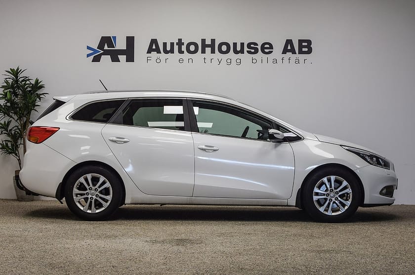 Bild 3 av Kia cee'd_sw 1.6 CRDi EX Comfort Drag P-sensor Bluetooth