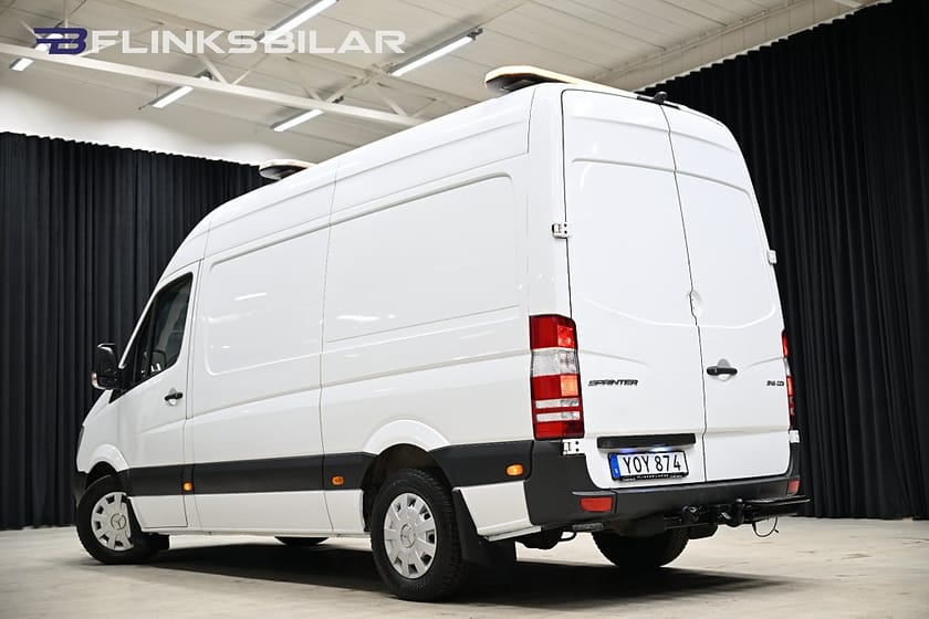 Bild 5 av Mercedes-Benz Sprinter 316 BlueTEC Skåpbil Automat|Inredning|Xenon|Drag|Värmare|Backkamera