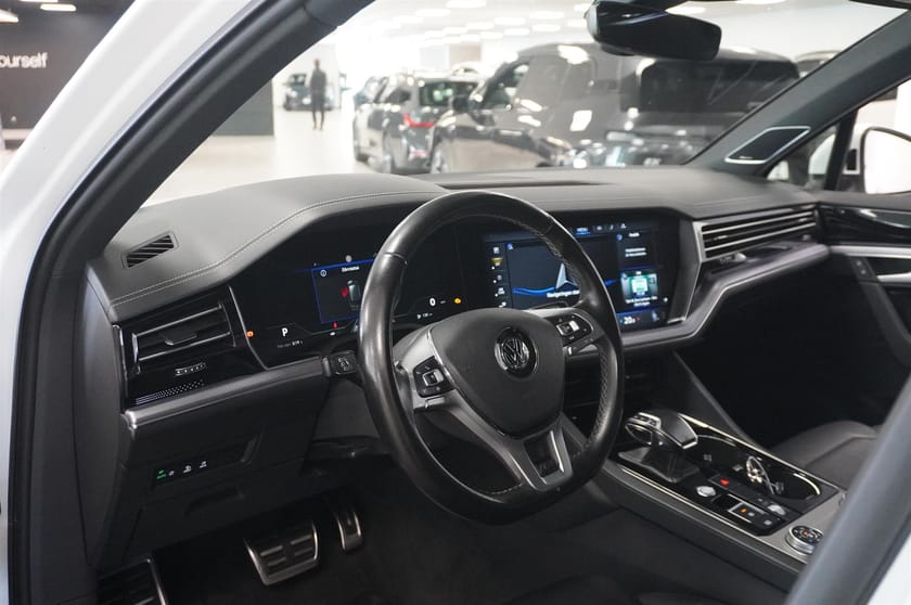 Bild 4 av Volkswagen Touareg 3.0 V6 TDI 4M R-Line Executive Drag Värmare