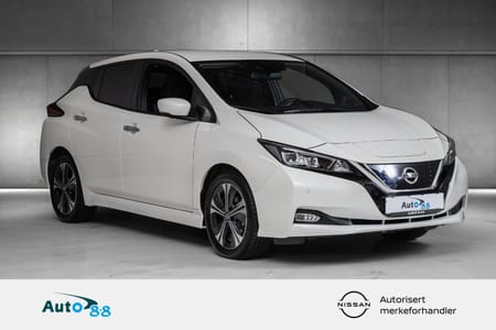 Nissan Leaf /40kWh/BLIS/NAVI/DAB+/VARMEPUMPE/KAMERA/++!