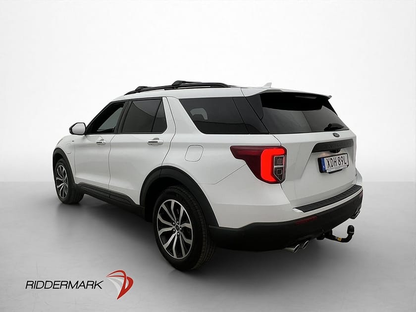 Bild 5 av Ford Explorer Plug-In Hybrid ST 7-Sits Pano Läder 360° Navi Drag