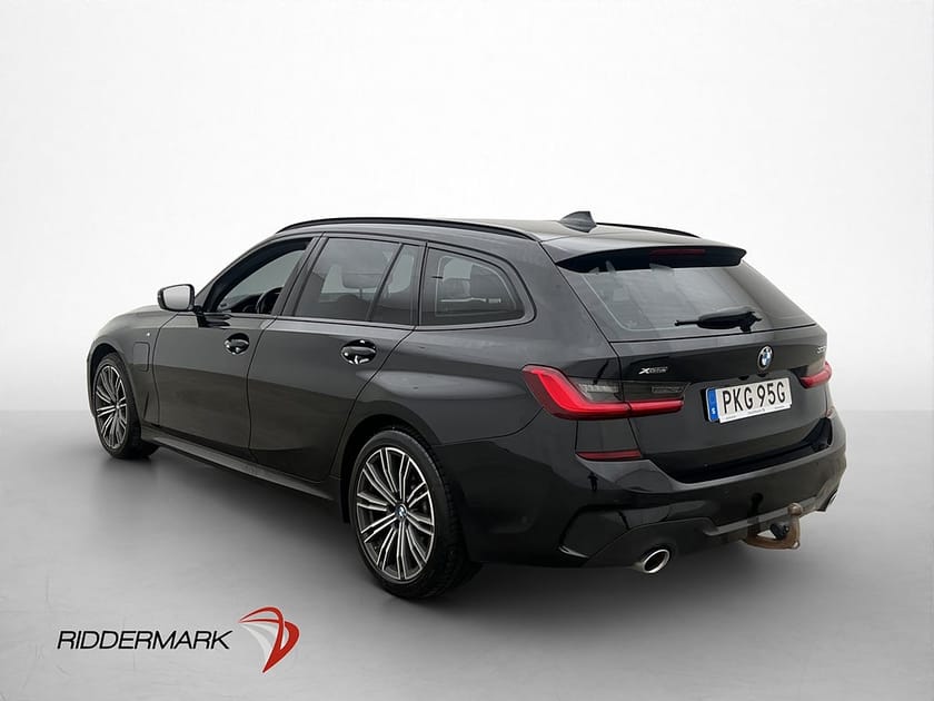 Bild 4 av BMW 330e xDrive Touring 292hk M-Sport Kamera Dragkrok CarPlay