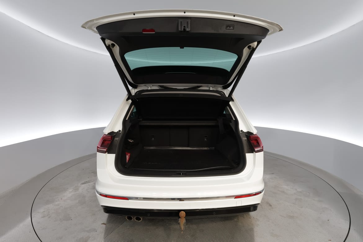 Volkswagen Tiguan 2018 - miniatyr 16