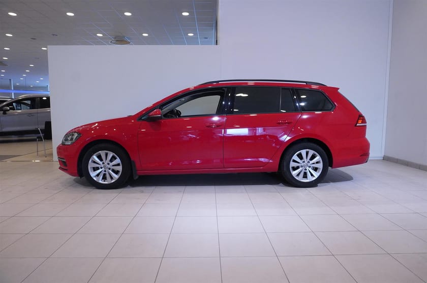 Bild 3 av Volkswagen Golf Sportscombi 1,0 TSI Opf Manuell 116hk
