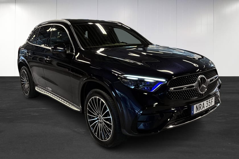 Bild 2 av Mercedes-Benz GLC 400 e 4MATIC 4M 9G-Tronic | AMG | Pano | 360 | Burmester | Drag | Minnespaket
