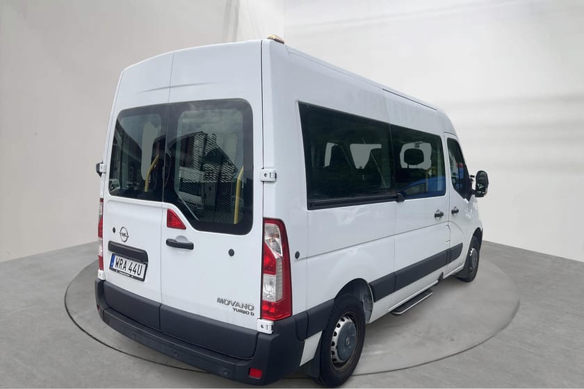 Bild 3 av Opel Movano Van 2.3 CDTI (180hk) Färdtjänstbuss