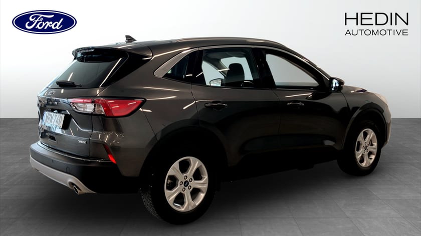 Bild 2 av Ford Kuga Plug-In Hybrid TITANIUM 2.5 FWD 225HK CVT