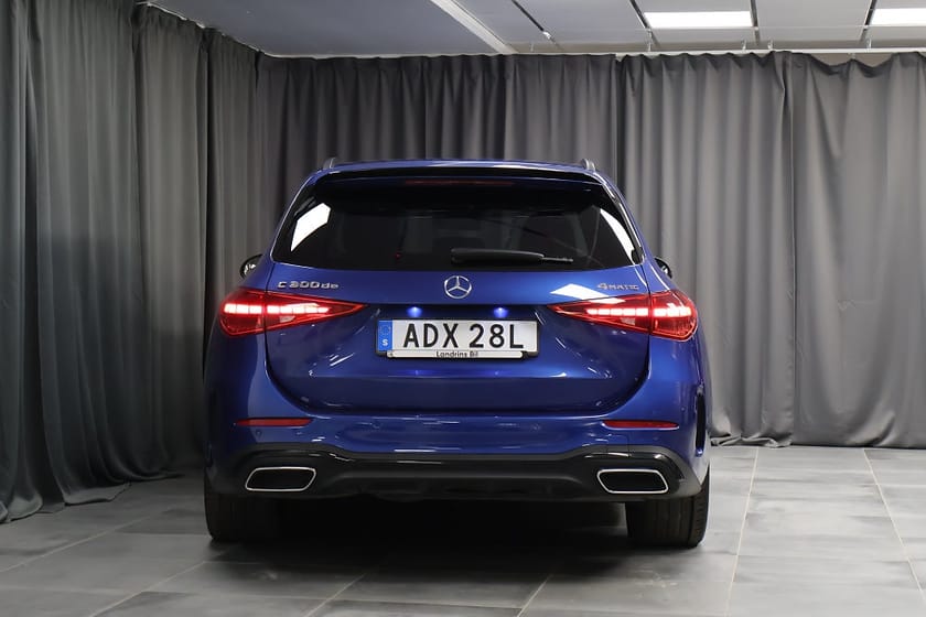 Bild 5 av Mercedes-Benz C 300 T de 4MATIC AMG Advanced Plus Burmester Drag MOMS