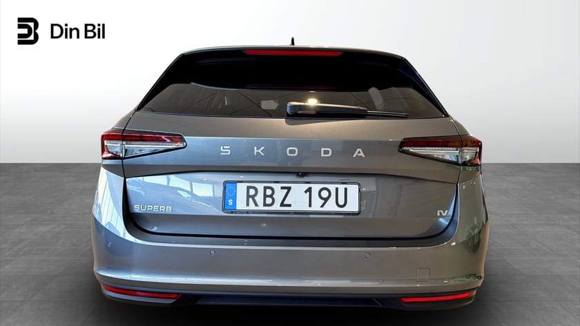 Bild 5 av Škoda Superb iV Kombi SELECTION TSI 204 DSG (Laddhybrid)