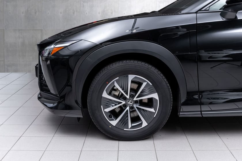 Bilde 2 av Lexus RZ 450e AWD Executive