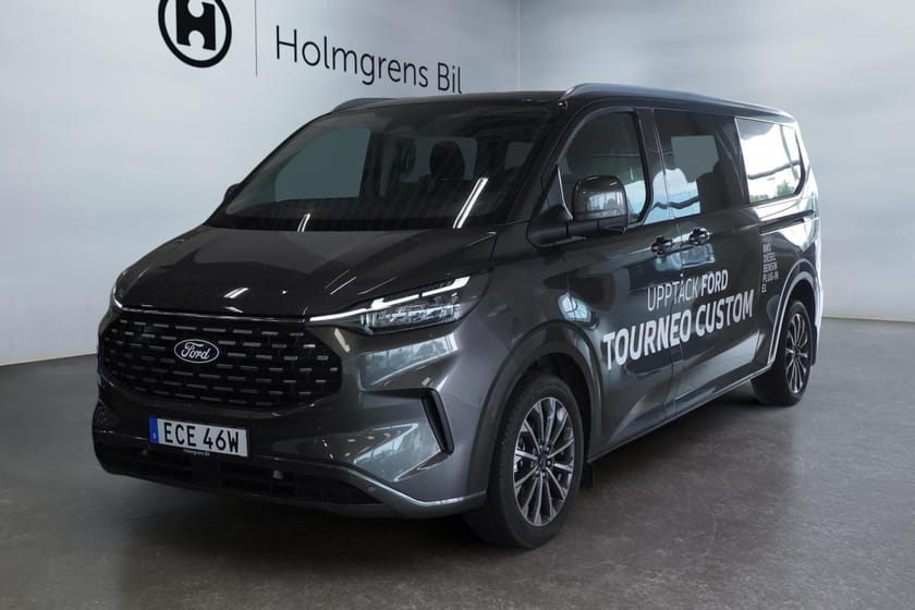Bild 1 av Ford Tourneo Custom 320 Titanium X 320l LWB 2.0l Ecoblue 170hk 8AT FWD Diesel