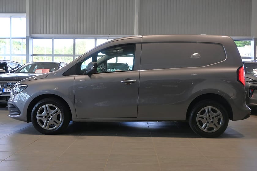 Bild 2 av Mercedes-Benz Citan 112 CDI DCT PRO Style Navi KEYLESS Kamera