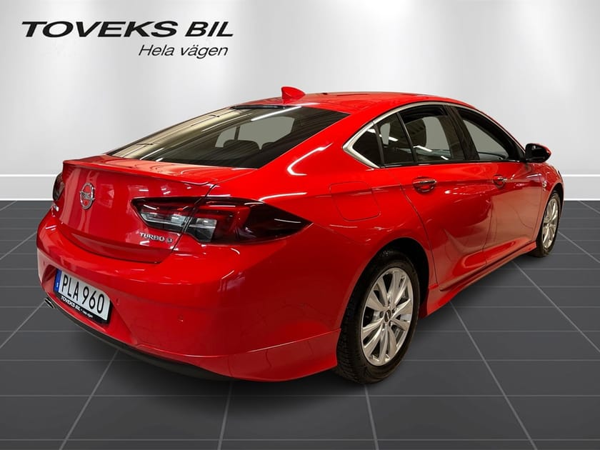 Bild 2 av Opel Insignia Grand Sport 2,0 CDTI OPC-LINE 170 HK