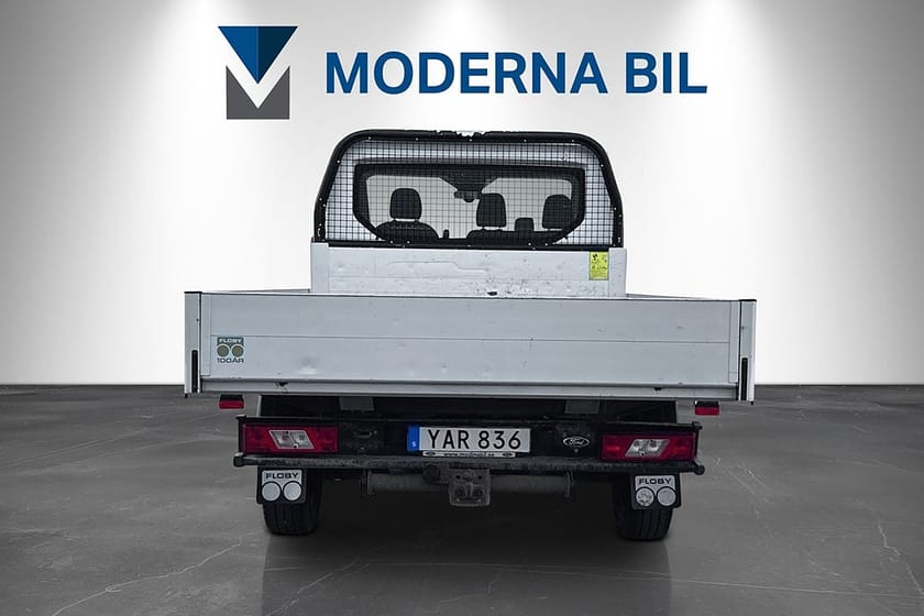 Bild 4 av Ford Transit 350 Chassi Cab 2.0 TDCi 170hk Flak Moms 3-sits Dragkrok