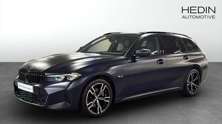 BMW 330e xDrive Touring